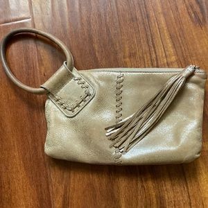 HOBO ‘Sable’ Buffet Velvet Hide Leather Wristlet